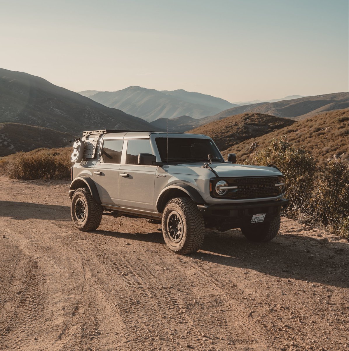 jackbontatibus's tweet photo. Couldn’t agree more. Bronco for $45k + literally $1,000s in upgrades. Best purchase I’ve ever made and I’ll continue to dump stupid money into it.

Have made countless friends and been able to have insane experiences in SoCal.

Don’t be cheap, spend your money. https://t.co/wLk5PmYUMs