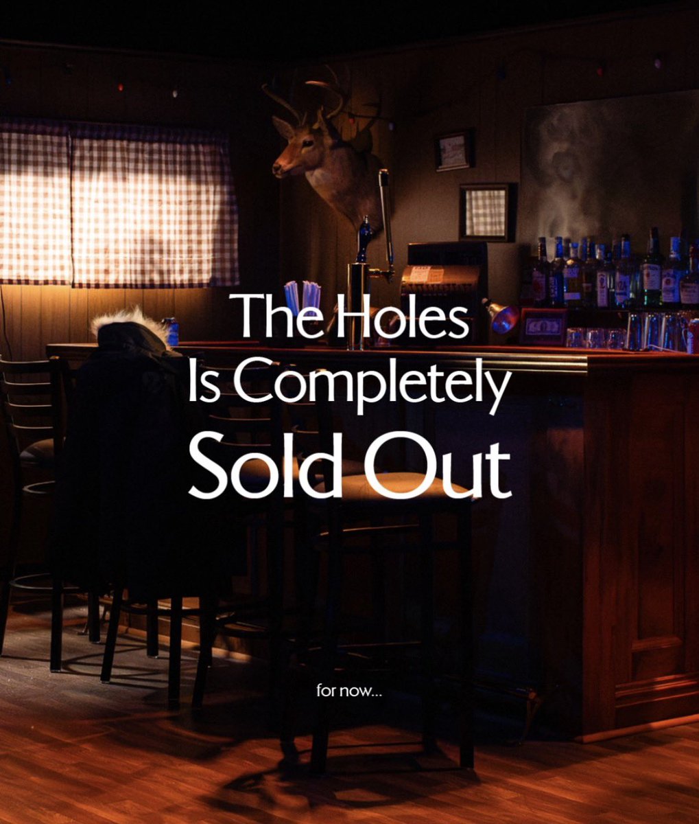 BubbaWupdates's tweet photo. Bubbas play the holes is completely sold out for the rest of the month https://t.co/zbQRfFldfy