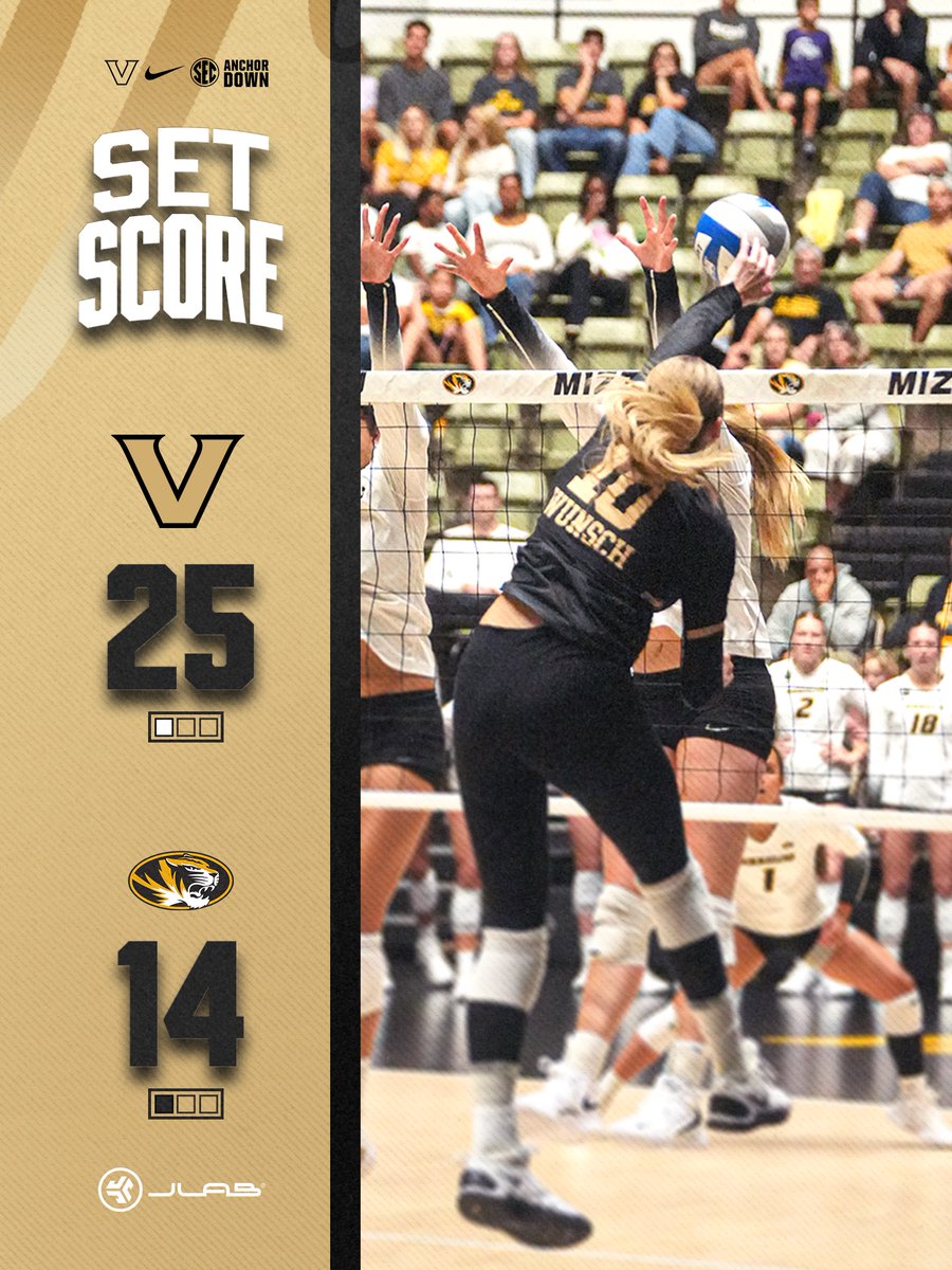VandyVolleyball's tweet photo. Dores take set two!
#SetTheStandard | #AnchorDown https://t.co/SI37eD15Au
