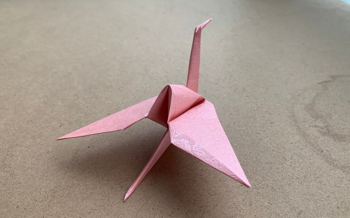 JulietPerrio's tweet photo. Buscas una actividad nueva Aprende a hacer origami! Es divertido, relajante y crea regalos únicos. Prueba hoy mismo!， https://t.co/RcSZKplXqp