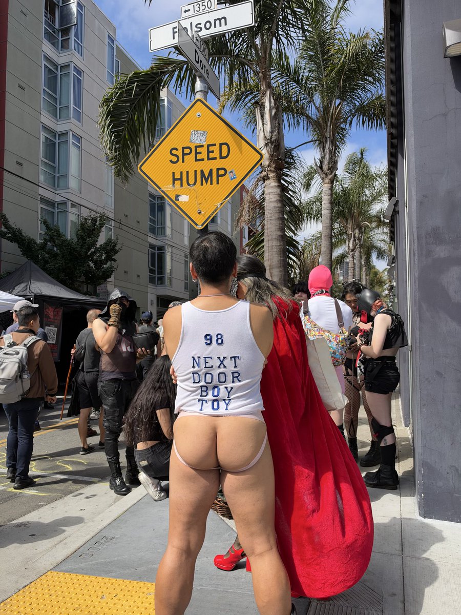 nextdoorboytoy's tweet photo. Come find me at Folsom this afternoon. https://t.co/j9BupwWWk3