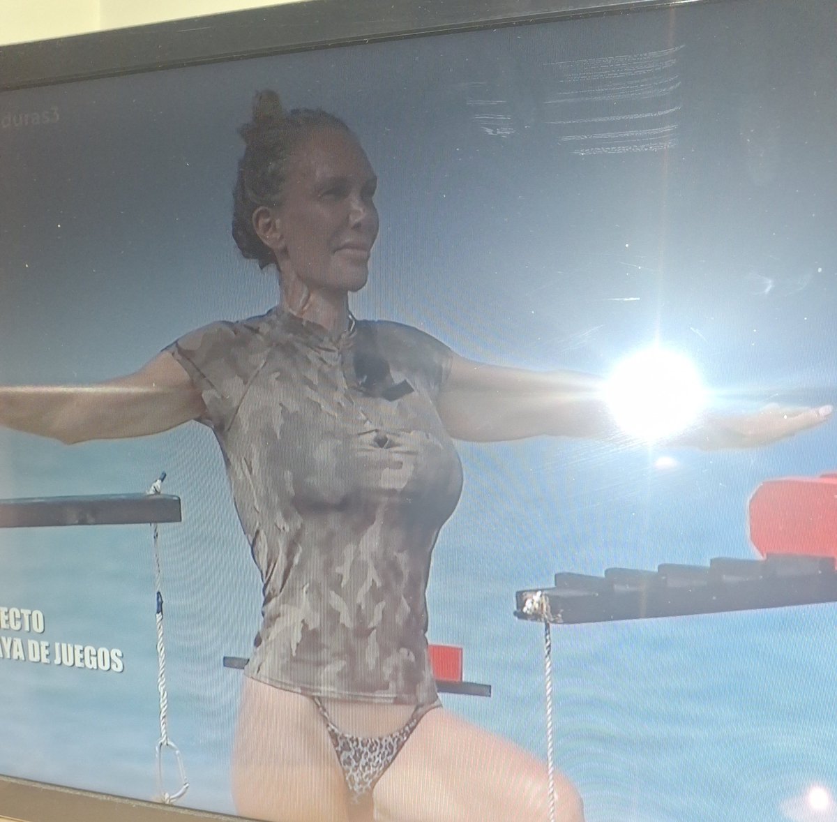nuriafresita's tweet photo. Mi Campeona @YolaBerrocal ole ole #conexiónhonduras3 https://t.co/ioP19ZlYDO