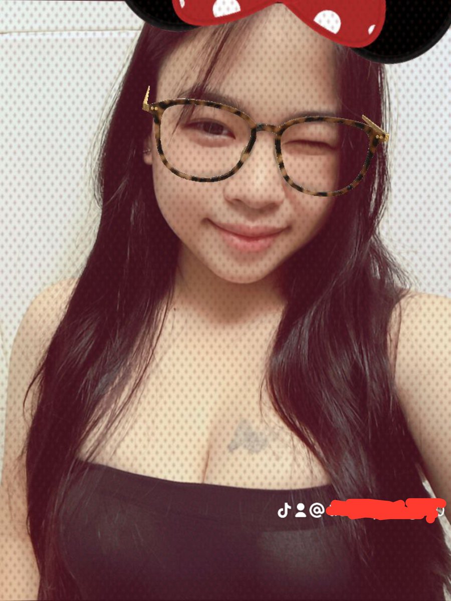 MDung1604's tweet photo. nhìn lạ vc https://t.co/DkcbHk2o4h