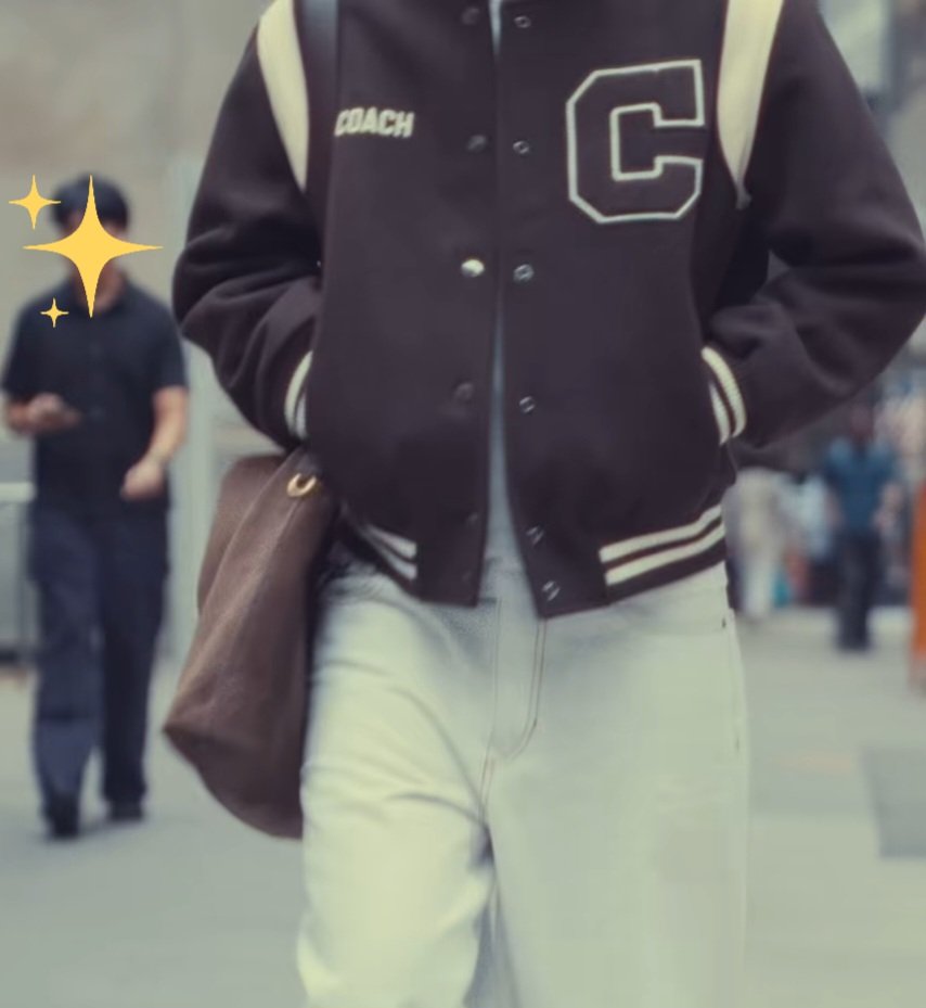 Yim__Smile's tweet photo. Latest IG Post From Nanon (Yesterday)
Have You Seen It?👜🧥

Coach x NANON 

#mynameisnanon 
#CoachNY https://t.co/eVy42hSxHw