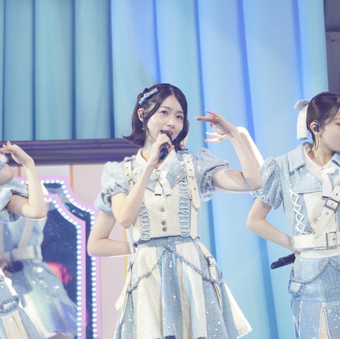 s_pan__'s tweet photo. さっほー絶対アイドルやめないで😭
#岩立沙穂
#AKB48
#AKBサンコンコン https://t.co/5zhSe6Tbry