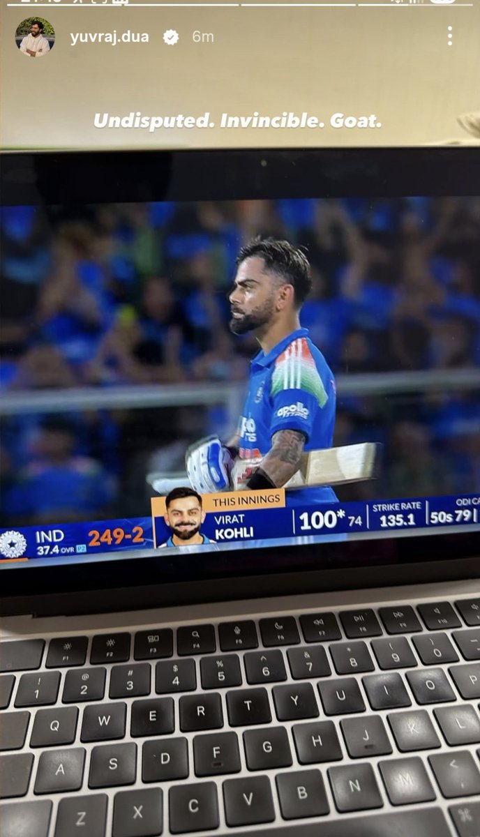 mastmagan____'s tweet photo. Yuvraj  and me having same braincells 😭😭😭 https://t.co/ySPALV54HO