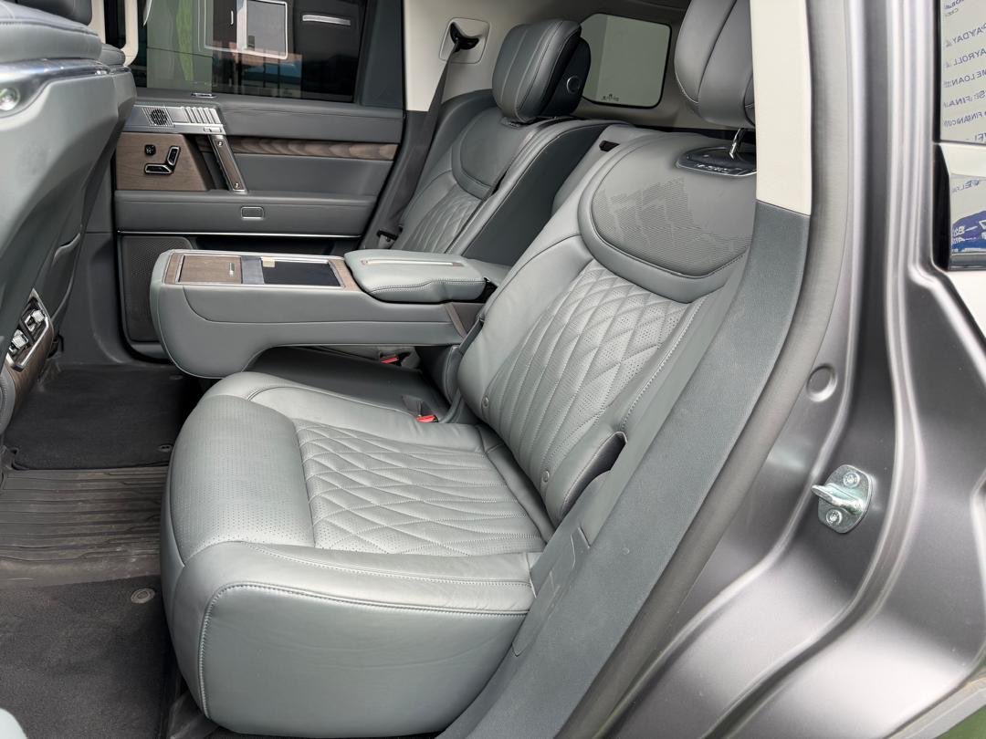 SundayJasp71945's tweet photo. 2025 MHERO plug-in Hybrid available for sale now 🔥@ 120 Million Naira Only 

Gana Street, Maitama, Abuja.

WhatsApp/Call: 07079630275 https://t.co/2ICI4jmsa8