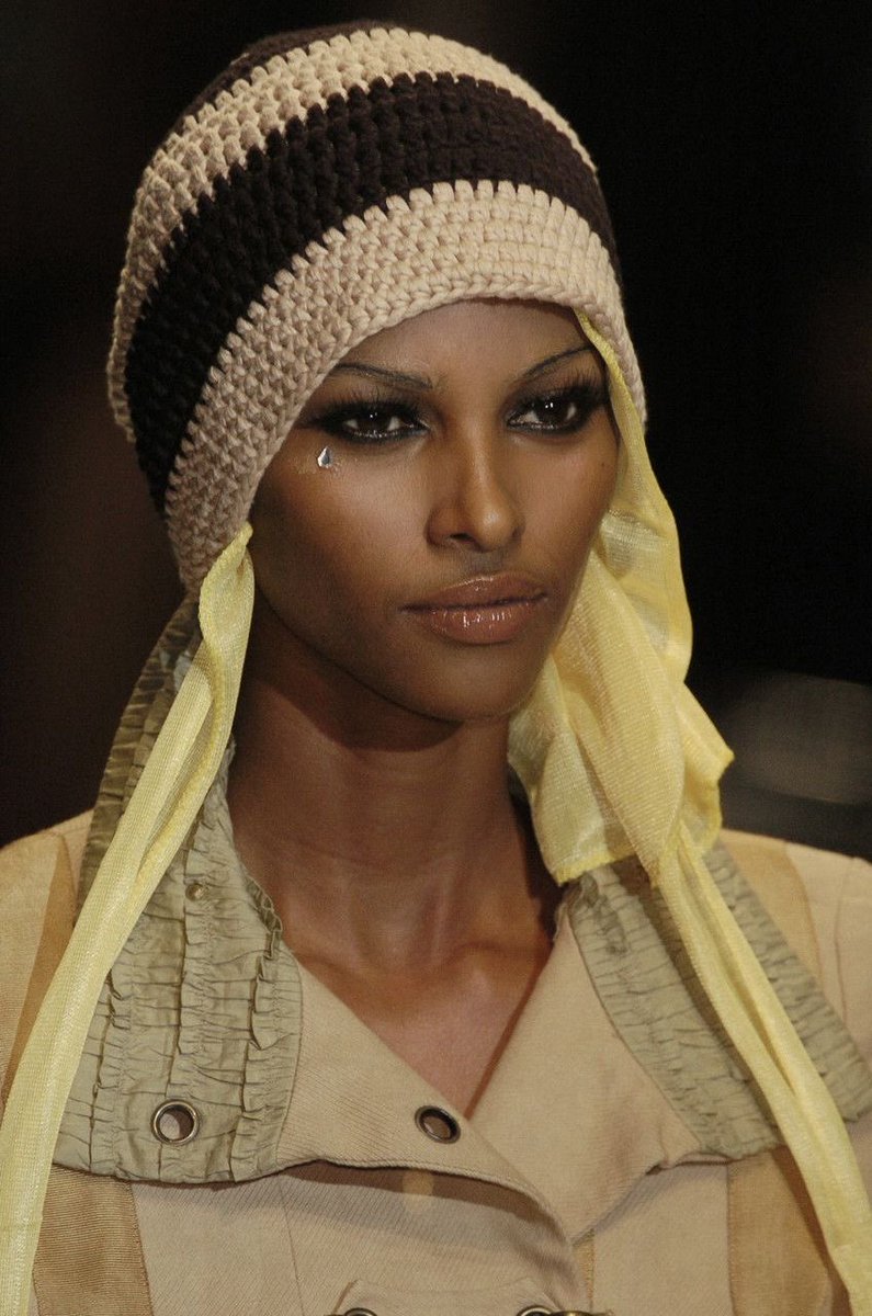hautecnt's tweet photo. yasmin warsame https://t.co/6lN1Cgmq3x