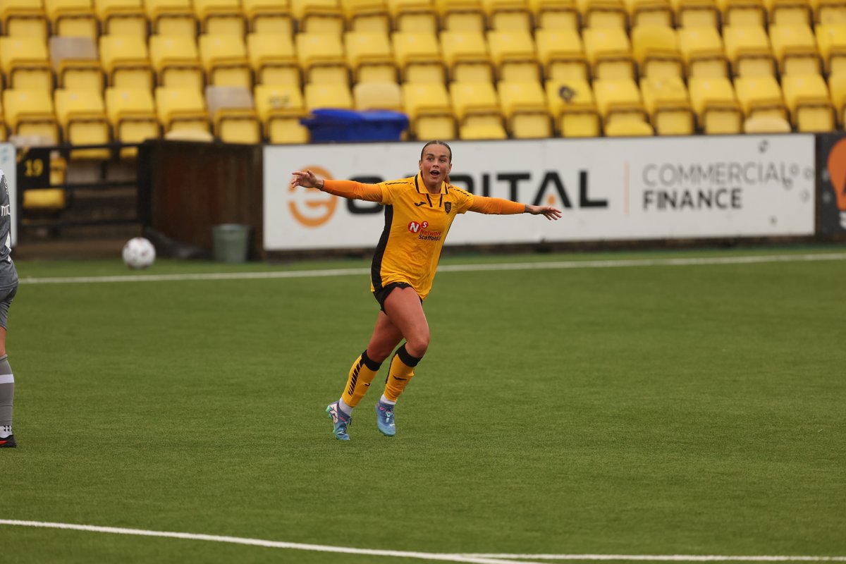 livingstonwfc's tweet photo. That goal feeling ⚡️ https://t.co/3kjPQRnykX