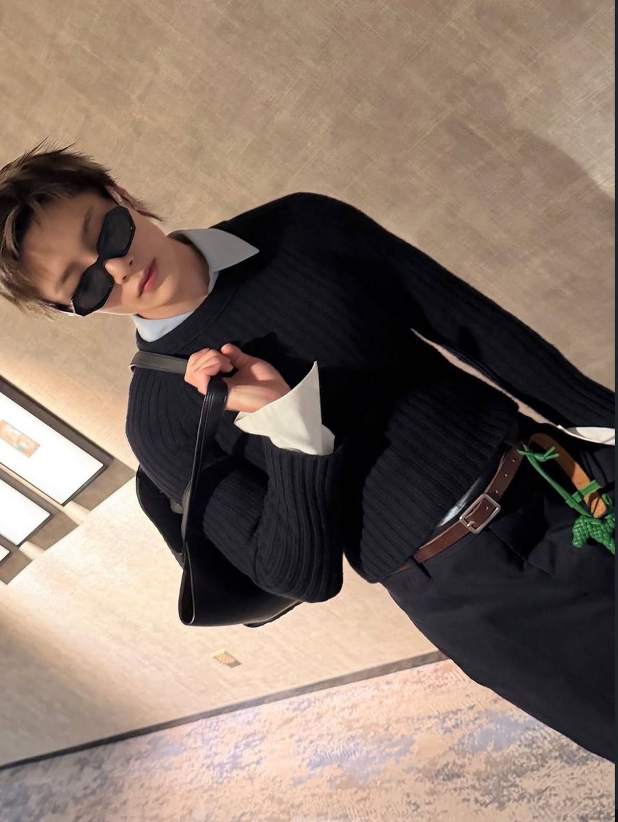 o27i_8's tweet photo. #BottegaVenetaSummer2027 ✨️

#I_NxBottegaVeneta
#BottegaVenetaxYutaTamamori https://t.co/Q0Yu0tBIar