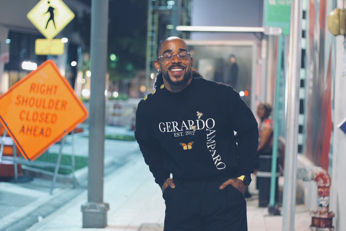 GerardoAmparo's tweet photo. It’s The new designer @gerardo_amparo #IndependenciaDeMéxico #brøndby #ElvishYadav #manfashion #menfashion #miami #dominican #love #smile #LifeIsHard #lifeupdate #whitewine #Huracán (I’m the designer and this is my design) FOLLOW FOR MORE😊🙌🏽 #Happybirthday #FelizSábado https://t.co/oYOPW4xQMk