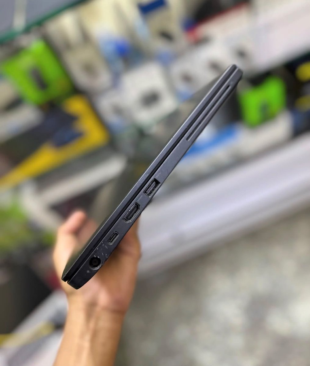 Teccosscomputer's tweet photo. @ksh 30,000
Dell Latitude 7280
Intel Core i5
7th Generation 
8GB RAM
2.9GHZ(4 CPUS) processor speed 
256GB SSD
13 inch Intel
Intel (R) HD Graphics
Backlit keyboard
USB-C, USB, HDMI, RJ45 &amp; Audio port
Many pieces available 
Clean units https://t.co/8fivk3hLr0