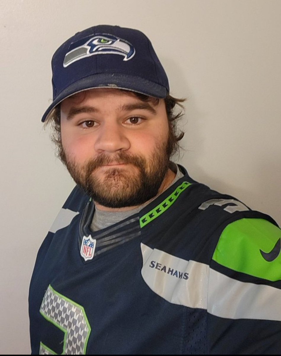 edwinpierrot13's tweet photo. Well, its gameday again, lets go @seahawks, lets go and get a 3-0 start on the season..
@seahawkscanada @seahawksproshop @blitztheseahawk
#Seahawks #SeattleSeahawks #Weare12 #12s #LegionOfBoom #EmeraldCity #NFCWest #NFCDivision #GoHawks #BlitzTheSeahawk https://t.co/GhgluaI3j8