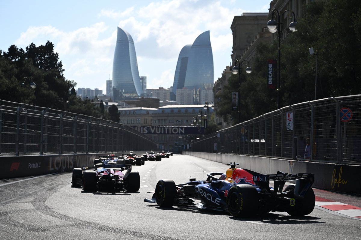 F1's tweet photo. When I'm in a 'having unbelievable architecture' competition and my opponent is Baku City Circuit 😮‍💨

#F1 #AzerbaijanGP https://t.co/IwwIFykNsT