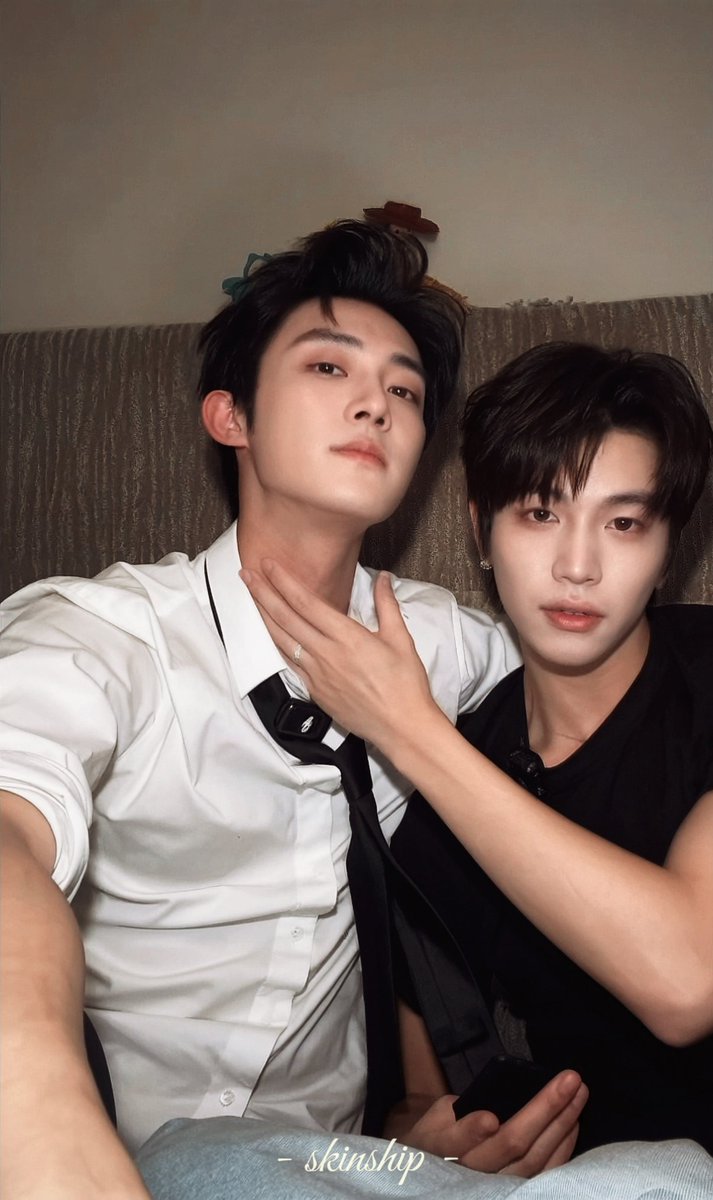 xyqnbry's tweet photo. chen chen 🐵🐣🫶

🔗 : https://t.co/53bcIMeme5

#TheLastOath #ChenMinghao #ChenLiang https://t.co/RHUSb2zt6b
