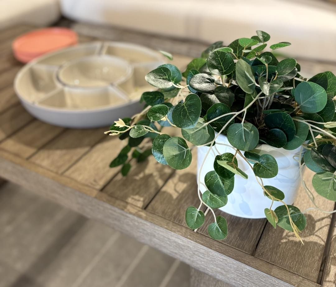 AnnetteHalmbjys's tweet photo. Sunny days are ahead. Upgrade your outdoor living space with stylish, comfortable furniture made for every summer moment. Shop now and make this your best summer yet! https://t.co/SYuzUBPhWQ