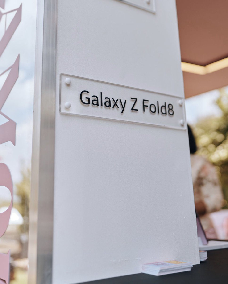 PontshoMotsepe's tweet photo. A #GalaxyZFold8 experience at the Luxurious Marble Circuit๐ซ next level tech at the Galaxy Hangout Imaginarium - Day 1 set the tone ๐ค๐พ
#SamsungMobileSA #LMC @SamsungMobileSA https://t.co/q0ECbKg79v