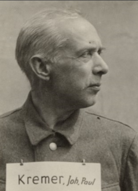 AuschwitzMuseum's tweet photo. 27 September 1942 | SS doctor Johann Kremer noted in his diary: 

"This Sunday afternoon, 4:00 - 8:00 pm camaraderie evening in the mess with dinner, free beer, and smoking. Speech by Commandant Höss and musical and theatrical performances".

—

Learn more about SS garrison from our online lesson: https://t.co/8XTmGyUDJw

& podcast: https://t.co/P0PW8TqOap