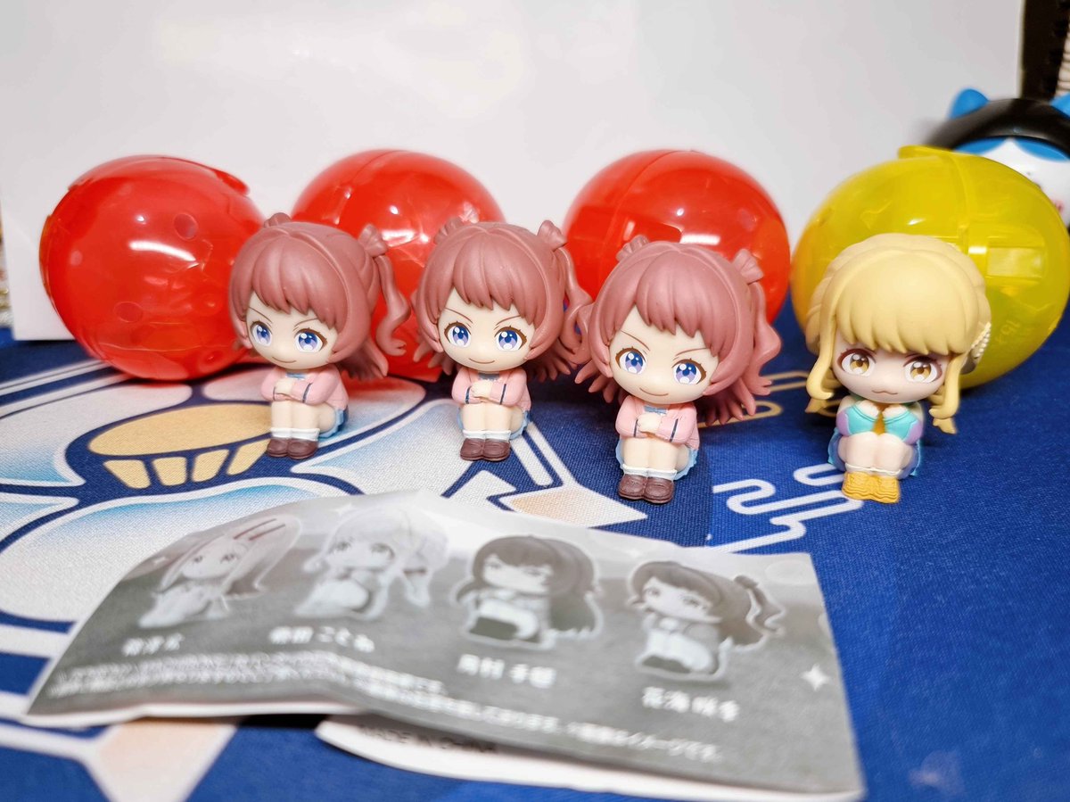 sazu_gemu's tweet photo. I rolled 4 times. Got saki three times. THREE TIMES!!!
she really fought her way to me 😔 https://t.co/eVjYUfxJDt