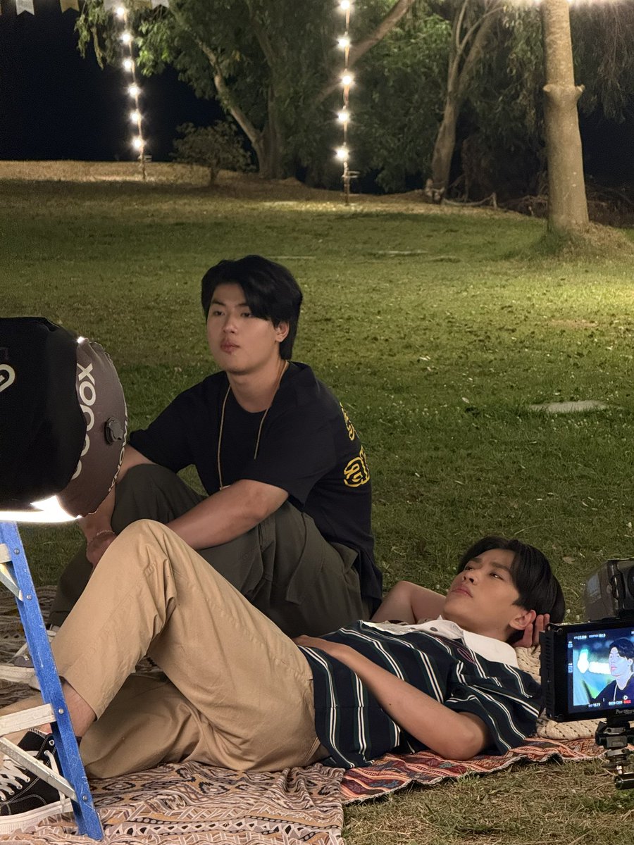 James_punnaphat's tweet photo. พูดตรงๆนะ นี่เป็นอ๊อฟ นี่จะทุบสักที เพื่อนแบบฟืนอ่ะ!!! 

LOVEX3 EPISODE 7

#LOVEx3_EP7 https://t.co/Ueh4YoRlBu