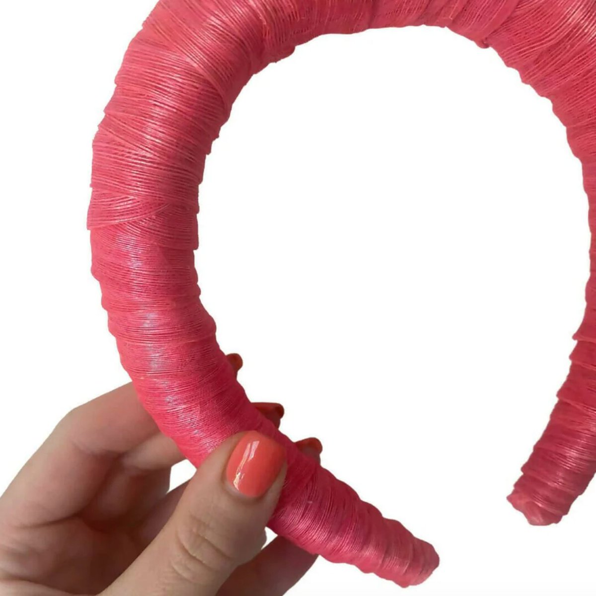 DelorisComvid6's tweet photo. Look fabulous in this stunning bright pink silk abaca headband. Wrapped around a padded band for height and texture, it has a beautiful shine and makes a perfect gift or self-treat. Discover handmade, vintage and designer hats on The Hat Circle. https://t.co/jYUQCnr6RX