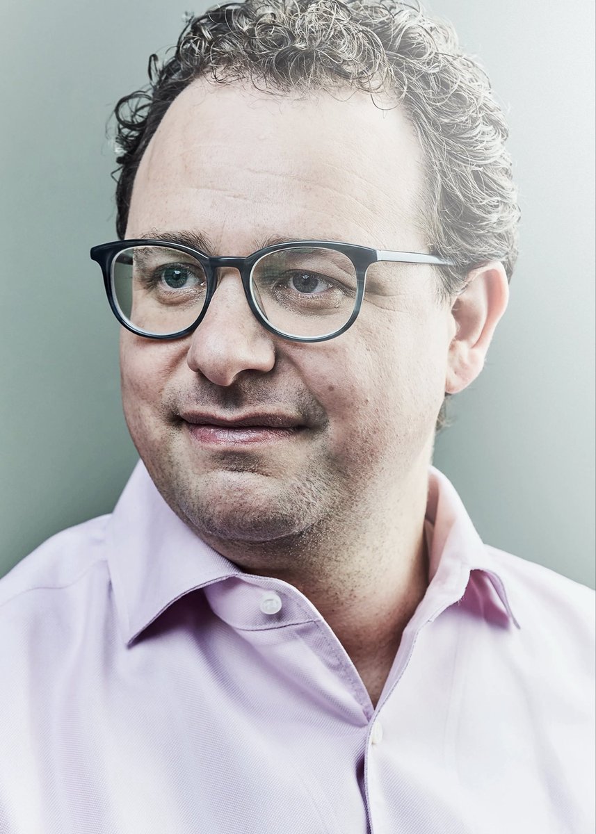 Polymarket's tweet photo. BREAKING: Trump to reportedly host Anthropic CEO Dario Amodei for a private White House dinner tonight, marking their first one-on-one meeting ever. https://t.co/7HEeezVhyo