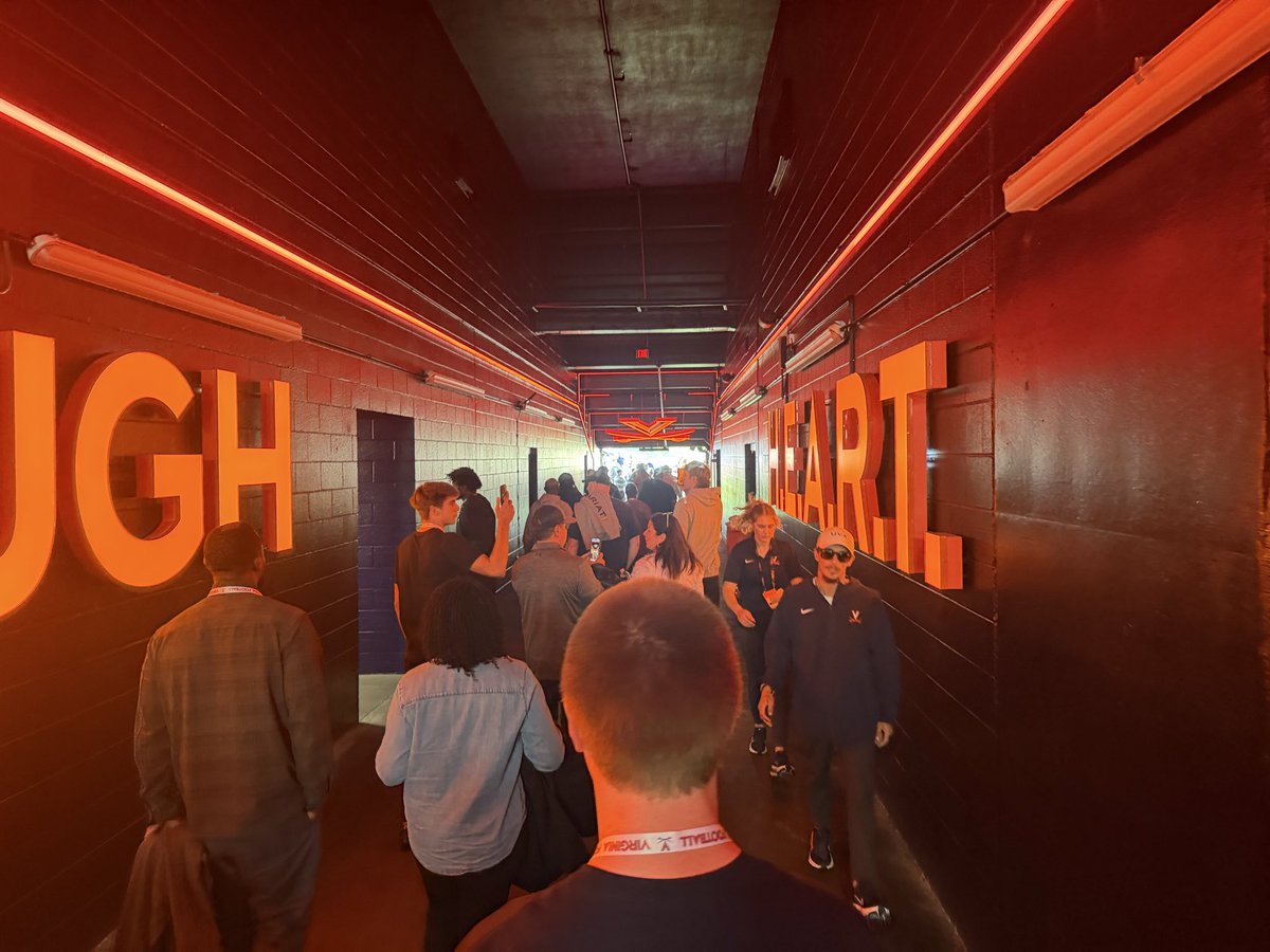 MaxwellRennoLS's tweet photo. Thank you @UVAFootball and @CoachBWolfe for the great game day experience. I’m looking forward to the next time. https://t.co/KdGUKygi4H