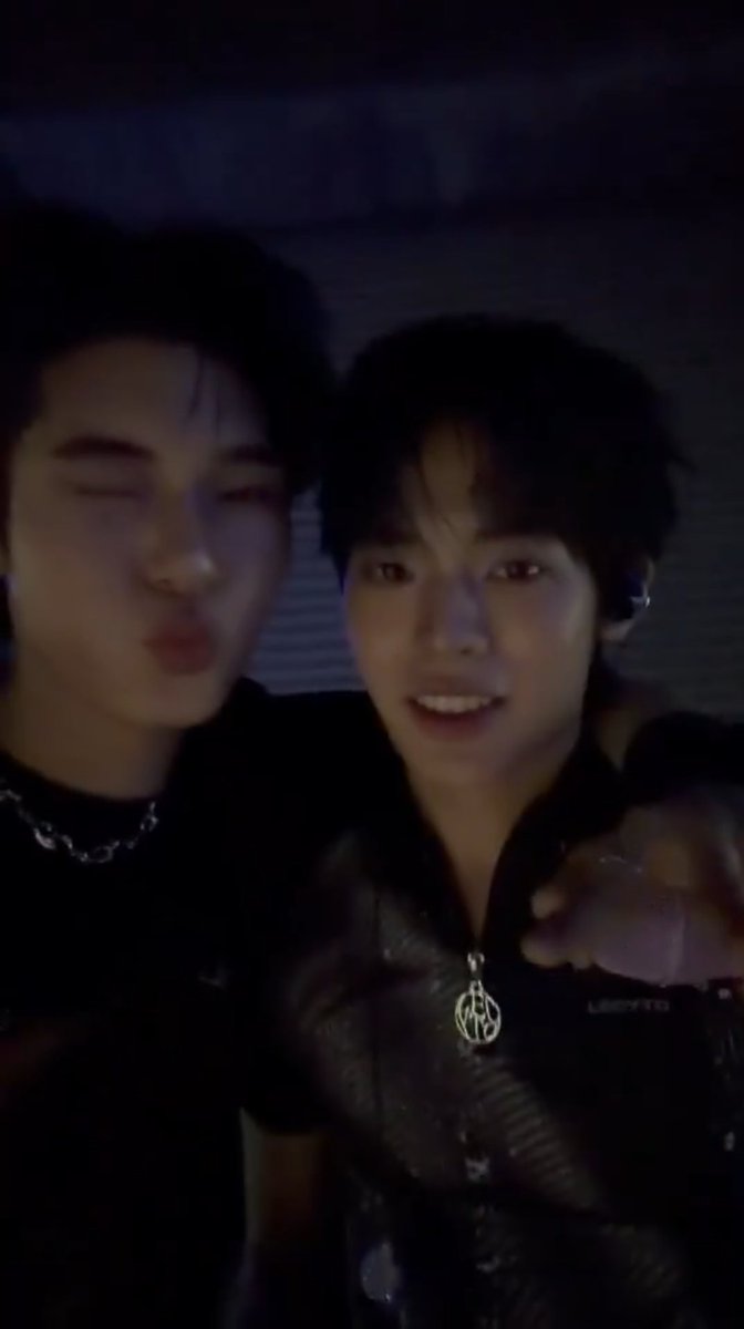 shiekreto's tweet photo. doing the things you both love with the person you love... DREAM LIFE, INDEED ☺️ https://t.co/heuK10iW3Q