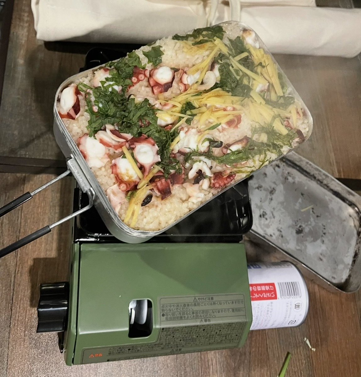 MK25885585's tweet photo. 急遽釣り来た🎣
まあ俺は飯作る係やけど https://t.co/LRr9nBBOmu