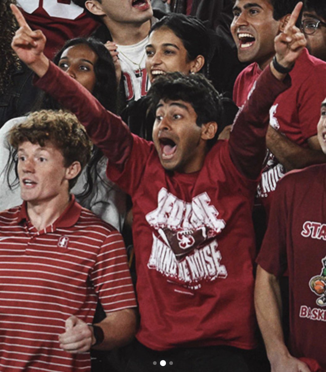 ChrisLaPuma's tweet photo. My new favorite Stanford fan! 🌲🏈 #GoCard! https://t.co/nEEzXiSO0a