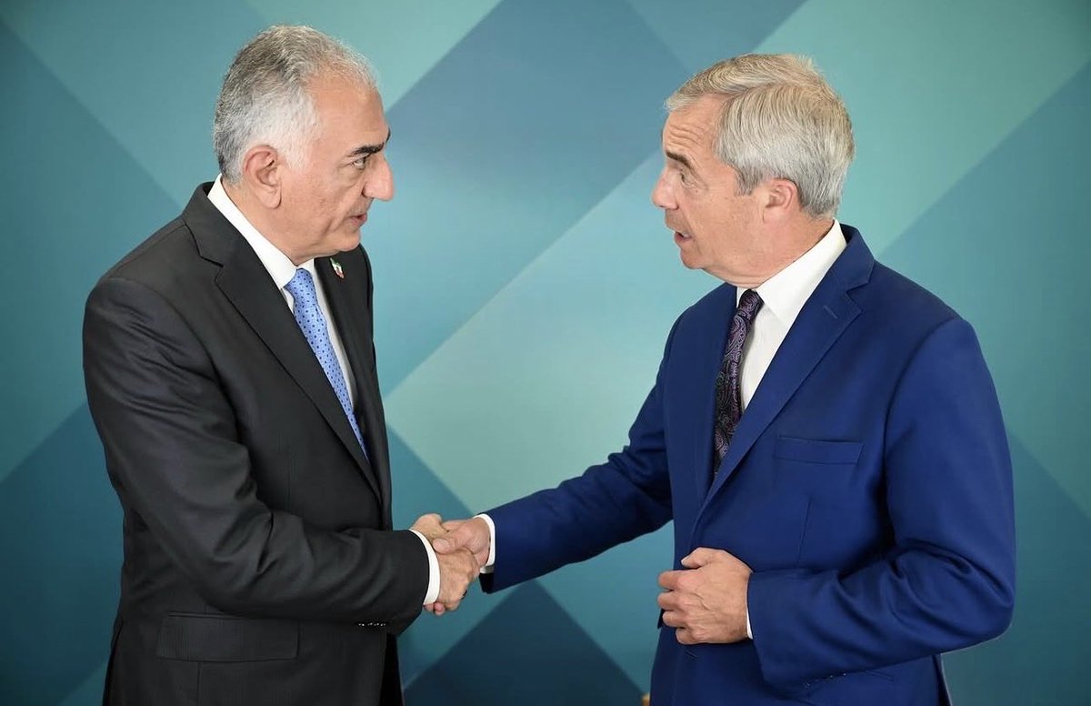 NicholasLissack's tweet photo. @Nigel_Farage @RaheemKassam You have been the only politician who has consistently stood by King Reza Pahlavi and spoken up for the Iranian people.

To say they love you, Nigel, would be an understatement. Keep going! Free Iran! https://t.co/ibzW6o59Wd