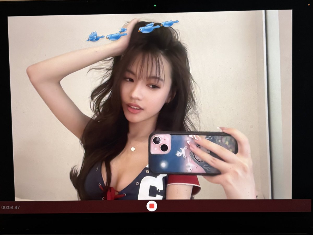 castleslasher's tweet photo. moot hunt ౨ৎ
22 | she/her
san antonio spurs • bills • bayern • dodgers
mostly play madden + always down to talk sports
♡ / ↻ to be moots

#moothunt #nbatwt #nfltwt #mlbtwt #sportstwt #gamingtwt https://t.co/ceBcMus3B6