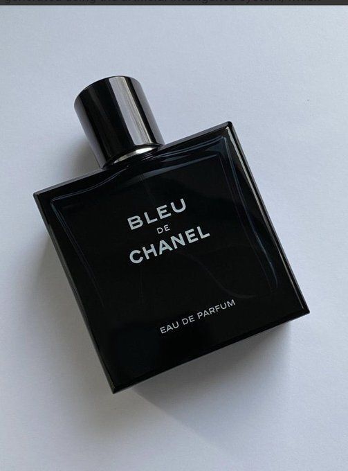 GentlemenLegacy's tweet photo. 3. Bleu - Chanel https://t.co/CHbY0wTVqg