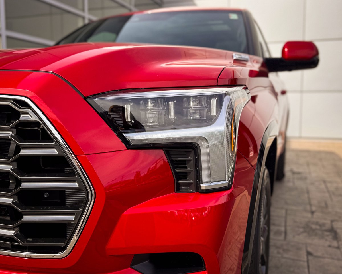 RogersToyota's tweet photo. Your family needs an upgrade! This 2026 Toyota Sequoia Platinum i-FORCE in Supersonic Red is exactly what you need to tackle sport practices, extracurricular activities, and everything in between.
#lewistonidaho #rogerstoyotaoflewiston #rmxperformance #Idaho #AdventureReady https://t.co/cS8kGUyaj6