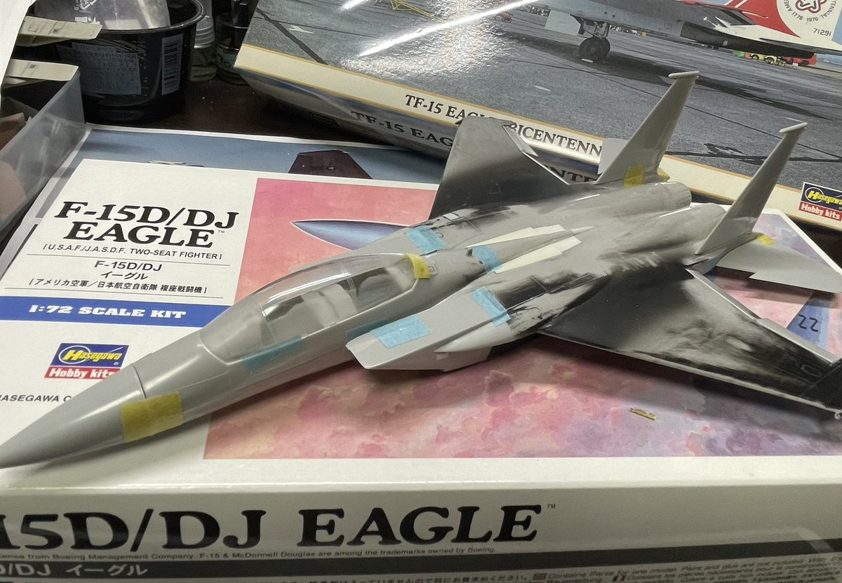 takublock's tweet photo. ハセガワ72の凸版イーグルですよ

今回はTF-15の291号機を作成するので色々と資料を調べながら複座型の試作2号機を再現します

50年前の1976年10月に入間基地で開催された国際航空宇宙ショーで展示された機体を再現できれば幸いです〜何卒 https://t.co/DrGxtirlc4