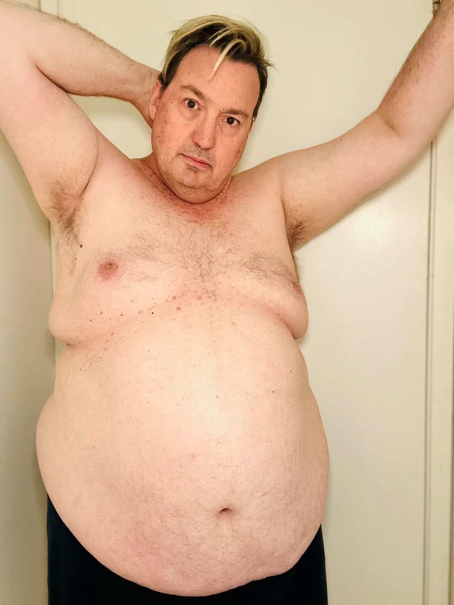 dashofnolan's tweet photo. Heard you like big bellies. https://t.co/VkvD2pSz0D