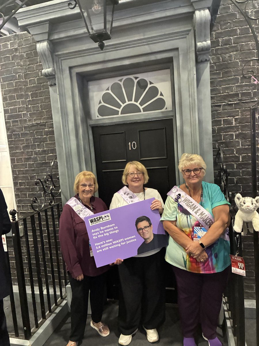 DebraWailes's tweet photo. Hope Again!
A great day with @WASPI_Campaign at the Labour Conference. Big thanks to all those we talked to today and who are our loyal supporters. Let’s hope we are now near the end of this long campaign. 
@annedwardsrl13 @nannyfof4 @andyburnham @Number10cat https://t.co/oTs1Hi2bAj