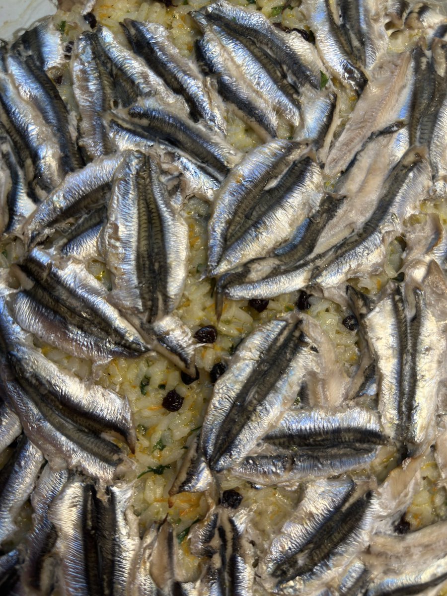 niiiiisaa's tweet photo. hamsi pilavi 🐟>>>> https://t.co/y2mNf3kmJe