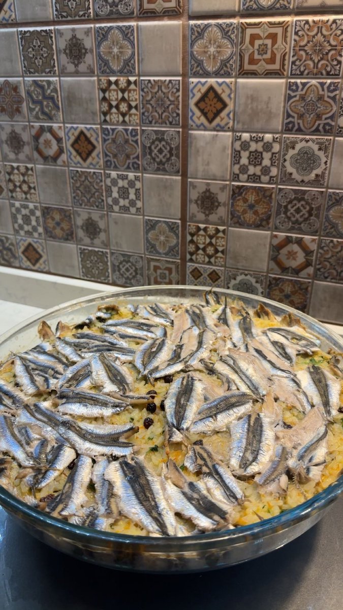niiiiisaa's tweet photo. hamsi pilavi 🐟>>>> https://t.co/y2mNf3kmJe