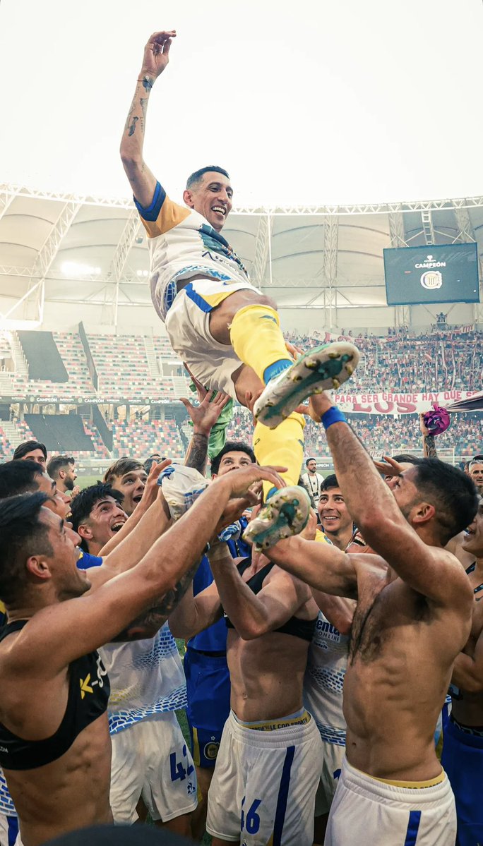 locoxcentral10's tweet photo. Buen domingo https://t.co/Se0vztCwJq