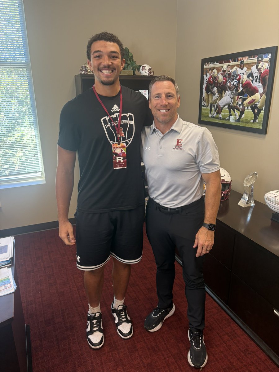 ShaneLW85's tweet photo. Blessed to receive an offer from Elon University‼️ @CoachE_Morman @NCHSTrojanFB @ElonFootball @CoachBaerHunter @TonyTrisciani @nchssportspage @pepman704  #AGTG #Uncommon https://t.co/1uidnOvdFd