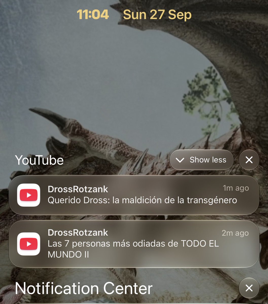 androsrt's tweet photo. Día de descanso y te llegan estas dos notificaciones para hacerla mejor @eldiariodedross https://t.co/YLf86XQvAN