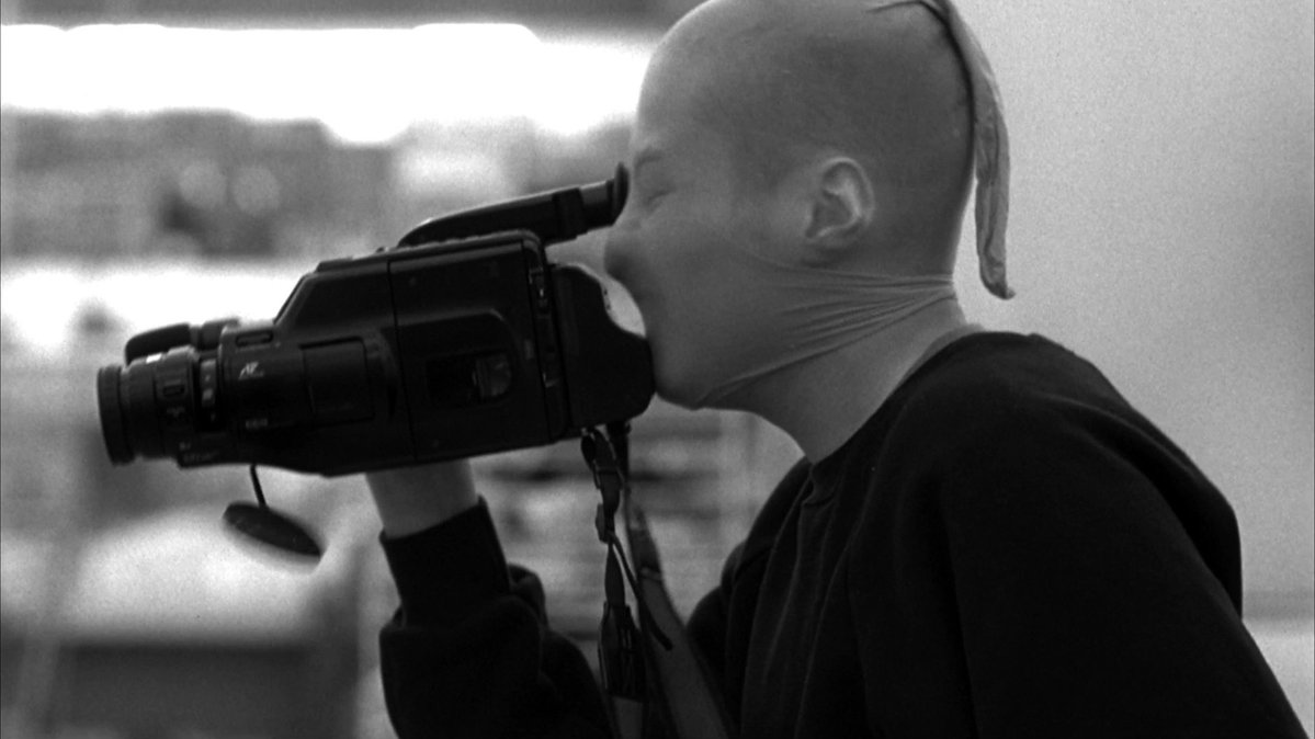 filmfr4me's tweet photo. American History X (1998)
director: Tony Kaye https://t.co/c9zs193fOo