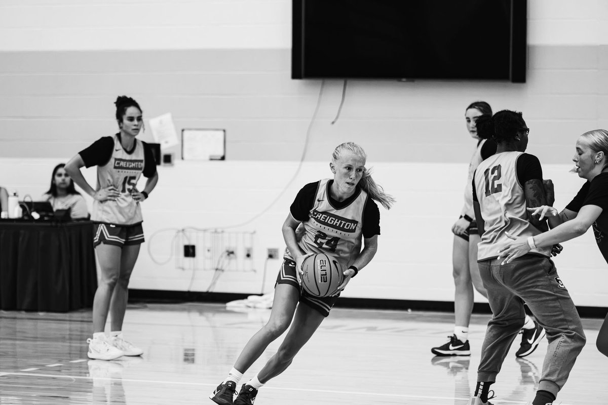 CreightonWBB's tweet photo. Where the work lives. ✍️

#GoJays https://t.co/4Krhf0CpH2