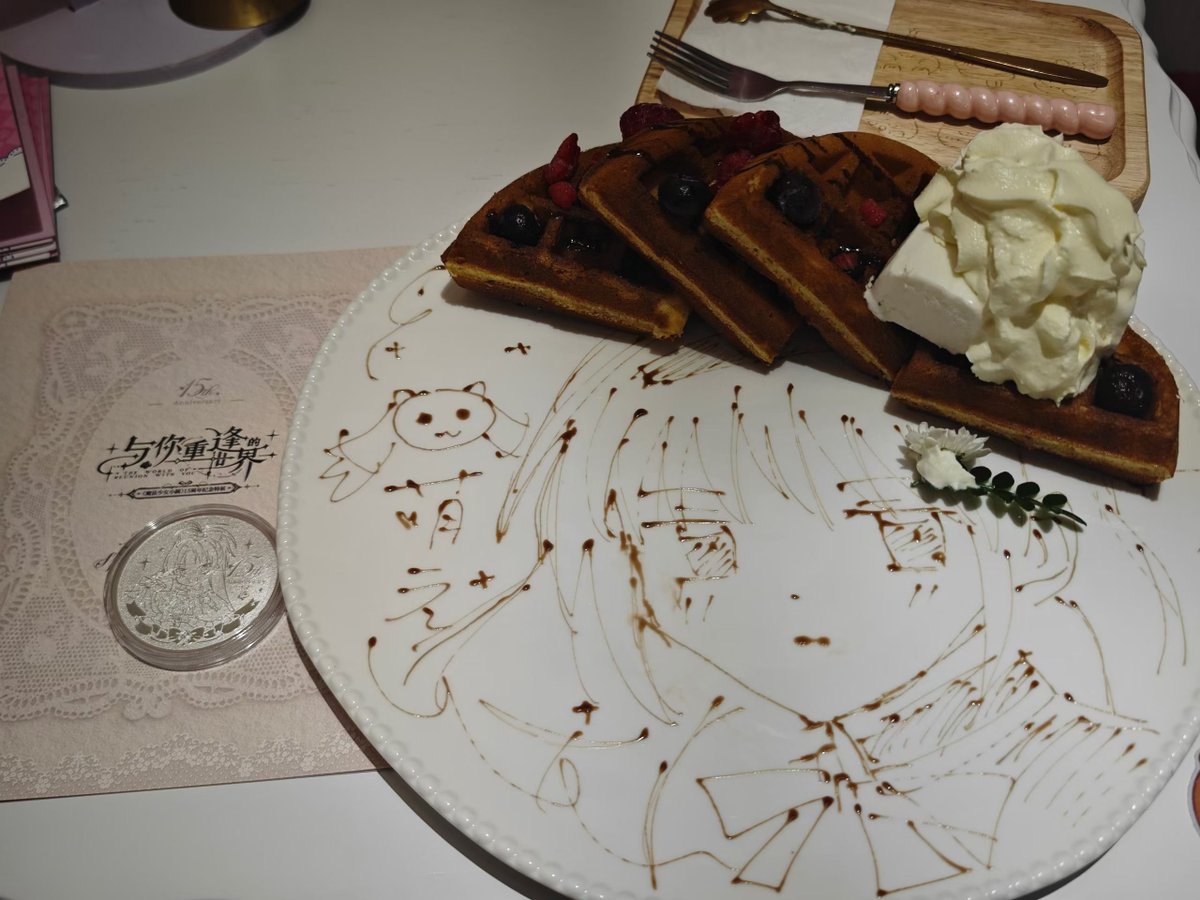 NightGuesser's tweet photo. 今（昨）日份的女仆咖啡屋~
每次都觉得画得好好~
喵绘松饼好吃  (*^ω^*) https://t.co/TMkeeEDWBZ