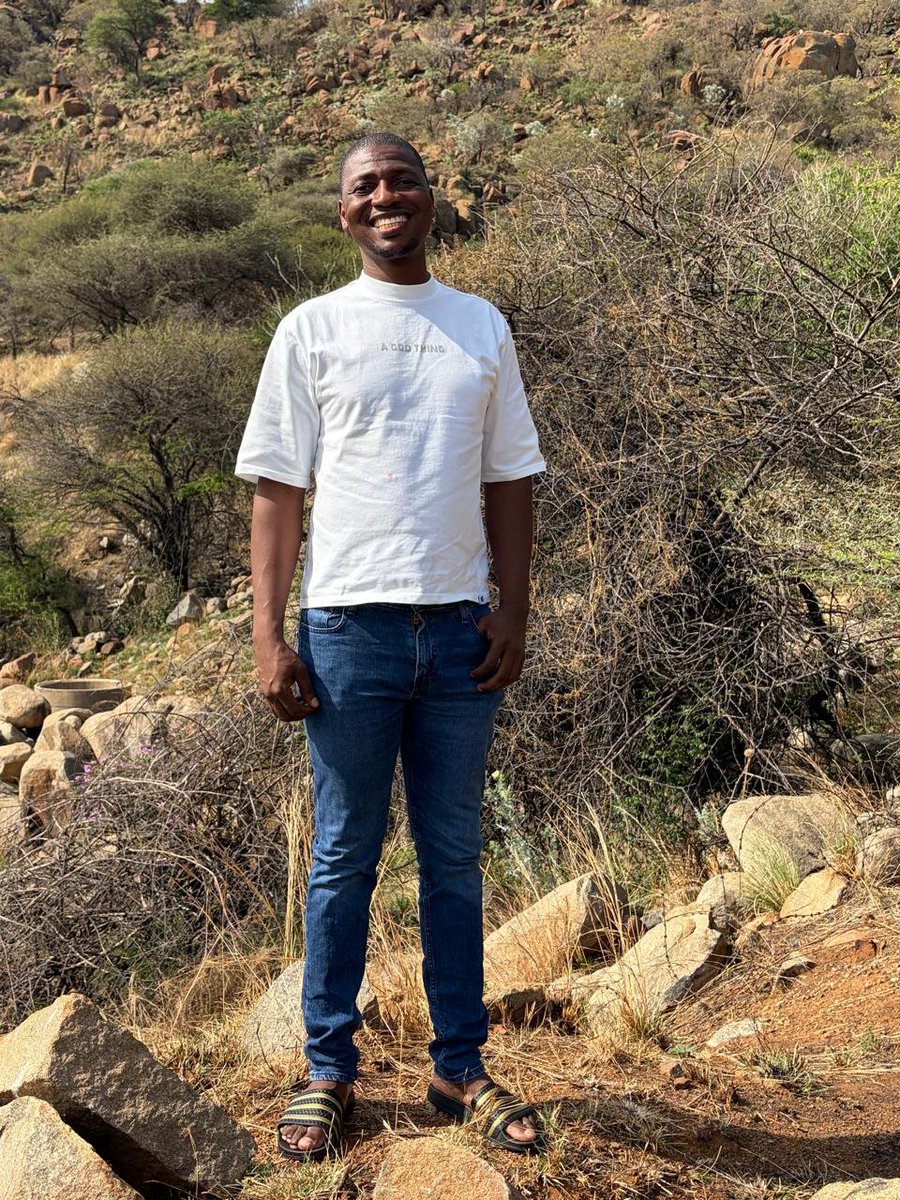 vusithabethe3's tweet photo. https://t.co/2bWVSf2DJ6