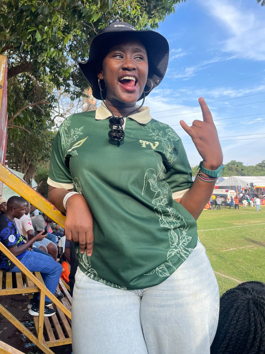 mah_rungah's tweet photo. Unlike the Rugby Cranes, everyone was addressing me as a Champion today courtesy of @omujuma 🤭💚 https://t.co/qSzqVFkk5A