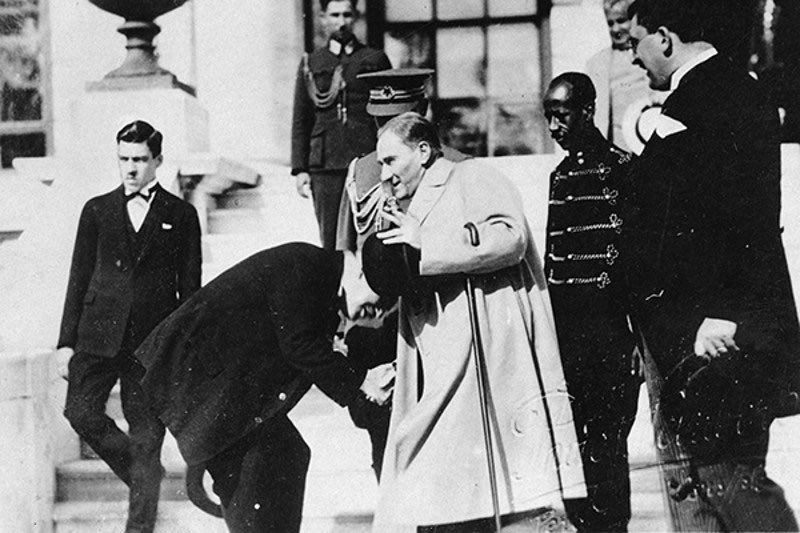 septdenile's tweet photo. Not a hundred years, not even a hundred centuries will cure your butt hurt. We crushed you when we didn't even have a standing army, food to eat, or weapons to fight with. You'll carry the shame of this for centuries and pass it down to your kids. The pain of failing to beat the guys you called “a handful of Turks” despite having every opportunity in the world will never let you go 😋