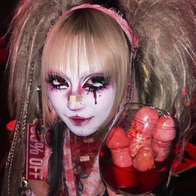 xenomorphsucks's tweet photo. #NovaFotoDePerfil https://t.co/DI6Z7DuDjW