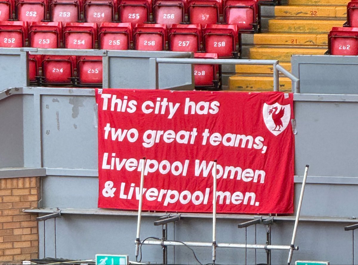 lfcwcentral's tweet photo. Up. The. Fucking. Reds. https://t.co/z2OF9gysCX